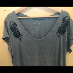 American Eagle Soft & Sexy V-neck